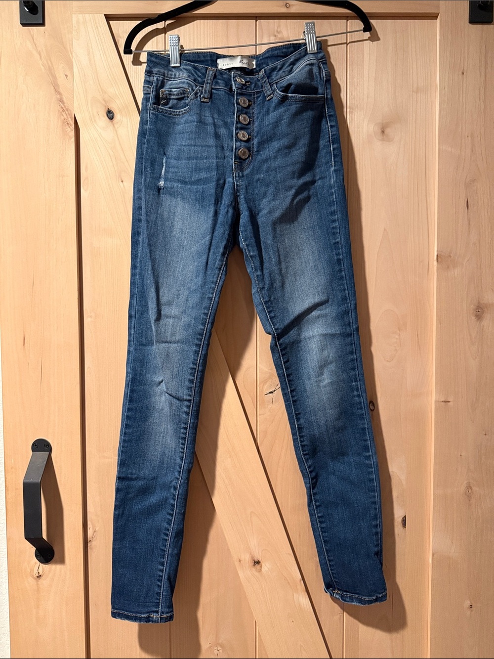 KanCan Medium Wash Button-Fly Skinny Jeans